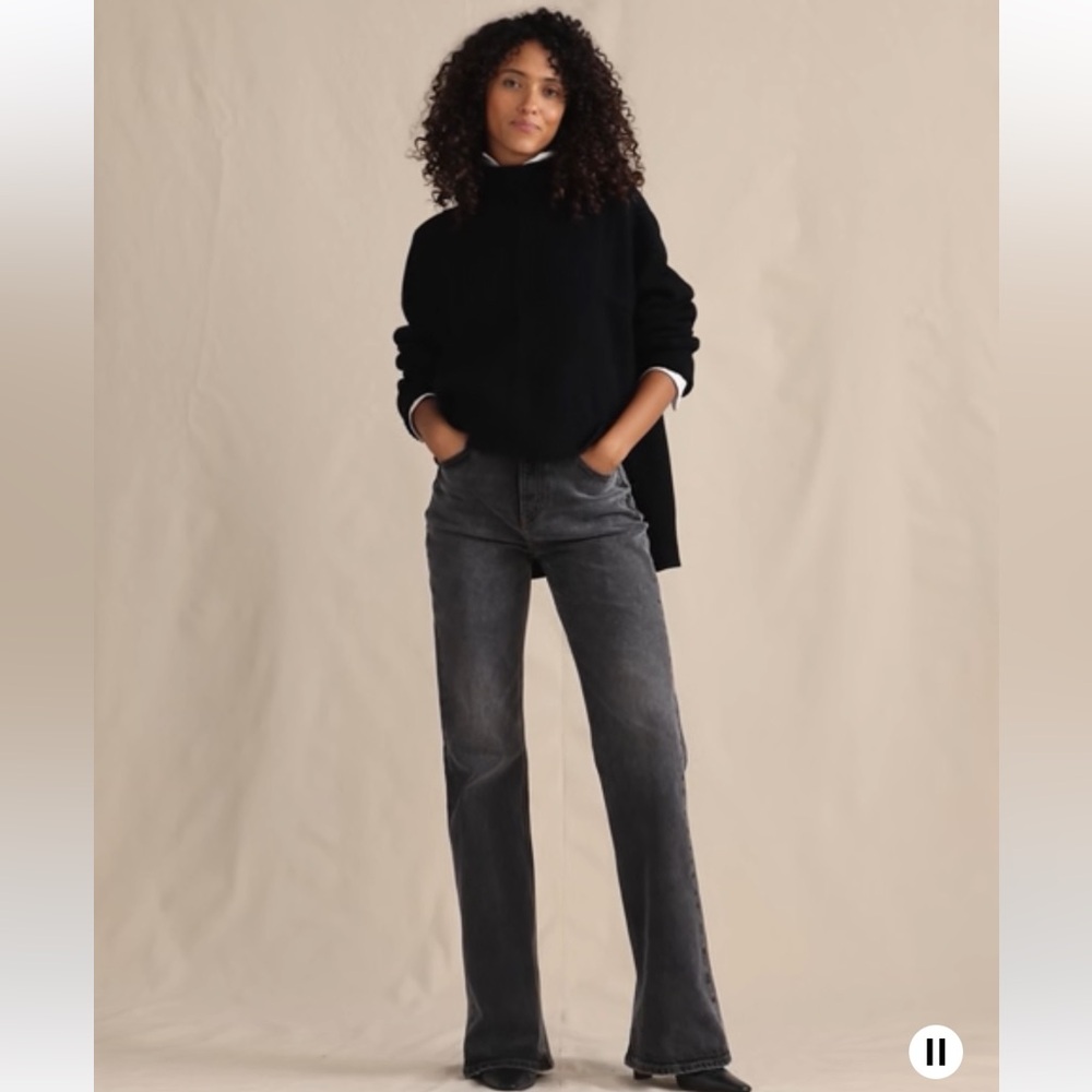 Banana Republic High Rise Bootcut Jeans - Picture 2 of 11